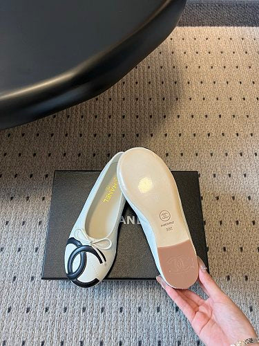 Chanel CC Logo Ballet Flats
