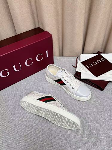 Gucci GG Supreme Web Low-Top Sneakers