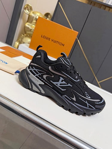 Louis Vuitton LV Runner Tatic Sneakers