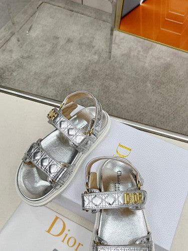 Dior Dioract Metallic Cannage Flat Sandals – Silver