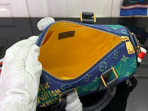 Louis Vuitton Keepall Bandoulière 25