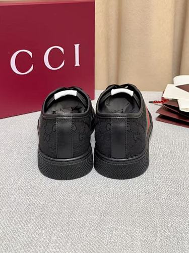 Gucci GG Supreme Web Low-Top Sneakers