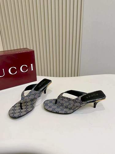 Gucci GG Supreme Thong Kitten-Heel Sandals