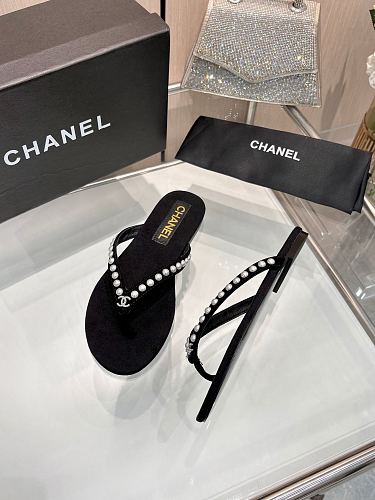 Chanel Pearl-Embellished CC Thong Sandals / Flip-Flops