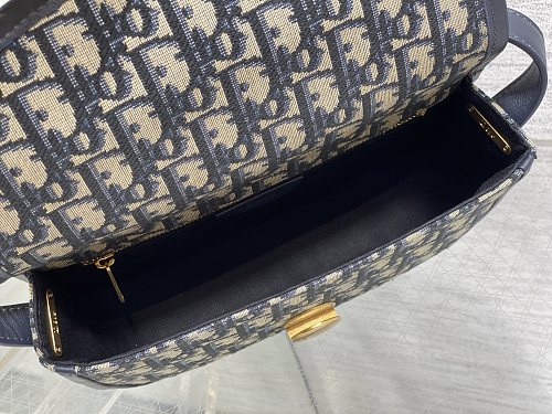 Dior 30 Montaigne Small Bag in Blue Dior Oblique Jacquard