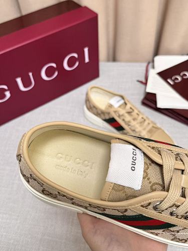 Gucci GG Supreme Web Low-Top Sneakers