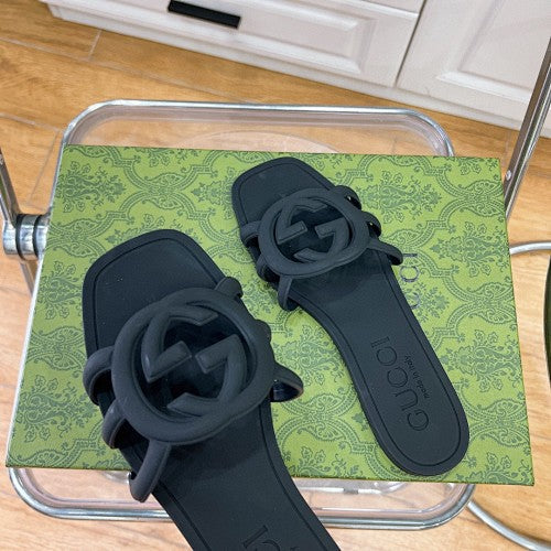 Gucci Interlocking G Slide Sandals