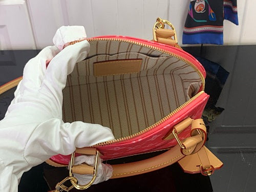 Louis Vuitton Alma BB