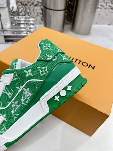 Louis Vuitton LV Trainer Sneakers