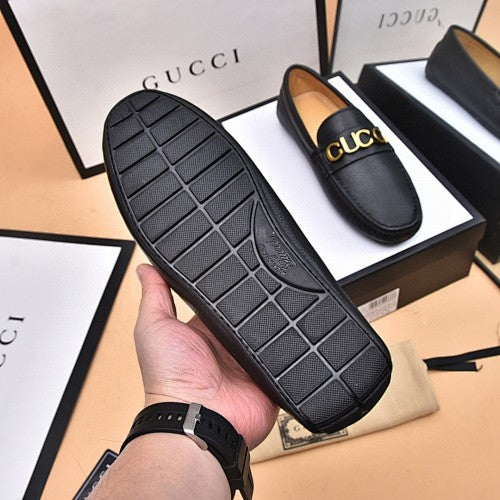 Gucci Logo Leather Driver Loafers