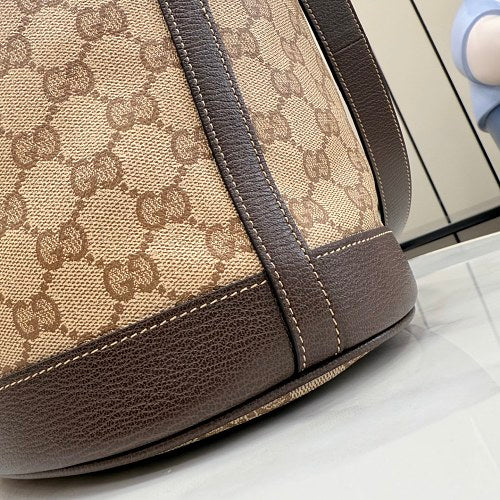 Gucci Ophidia GG Supreme Bucket Bag