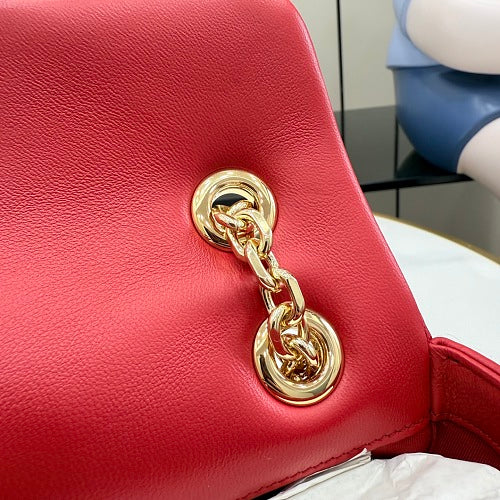 Gucci GG Marmont Small Shoulder Bag