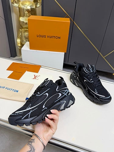 Louis Vuitton LV Runner Tatic Sneakers