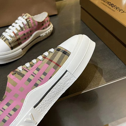 Burberry Vintage Check Low-Top Platform Sneakers