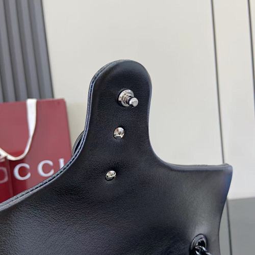 Gucci GG Marmont Medium Shoulder Bag