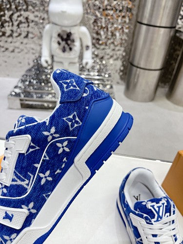 Louis Vuitton LV Trainer Sneakers