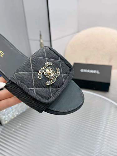 Chanel Pearl-Embellished CC Thong Sandals / Flip-Flops