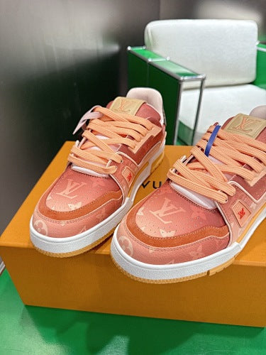 Louis Vuitton LV Trainer Sneakers