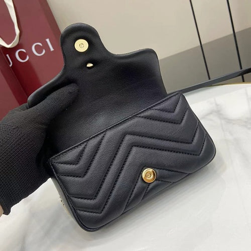 Gucci GG Marmont Small Shoulder Bag