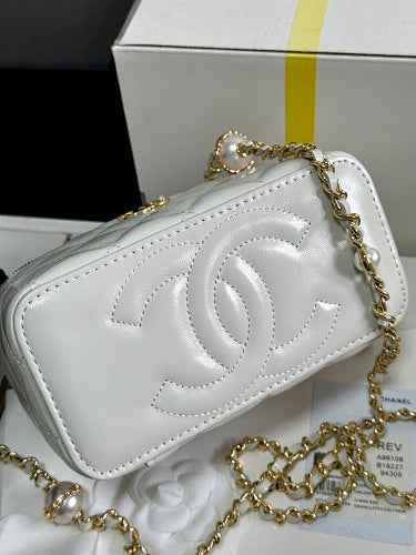 Chanel White Quilted Vanity Case