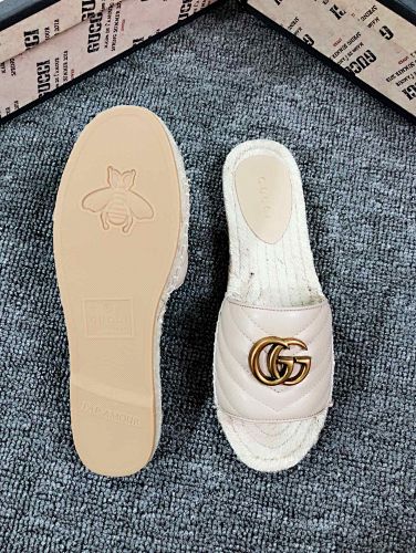 Gucci GG Marmont Matelassé Leather Espadrille Slides