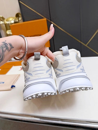 Louis Vuitton LV Runner Tatic Sneakers