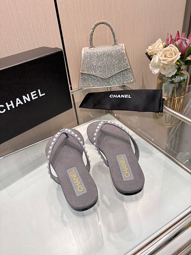 Chanel Pearl-Embellished CC Thong Sandals / Flip-Flops