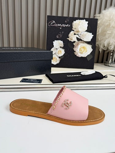 Chanel CC Logo Chain-Trim Slide Sandals
