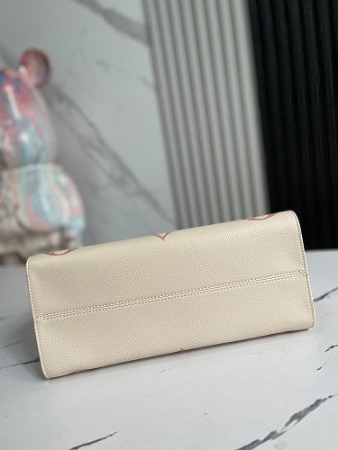 Louis Vuitton OnTheGo MM-style tote
