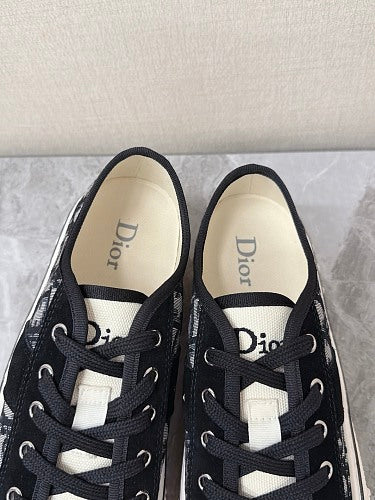 Dior Walk’n’Dior Low-Top Sneakers in Black Dior Oblique