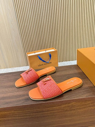 Louis Vuitton LV Initials Raffia Flat Slide Sandals
