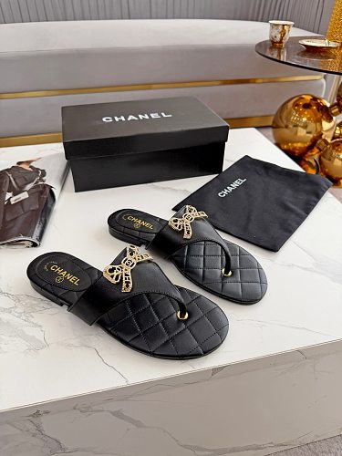 Chanel Quilted Thong Sandals
