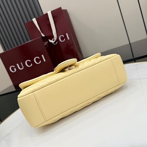 Gucci GG Marmont Small Shoulder Bag