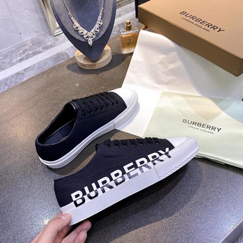 Burberry Logo-Print Cotton Canvas Low-Top Sneakers
