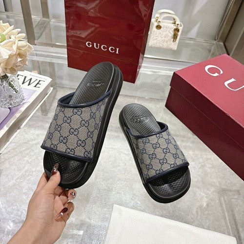 Gucci GG Supreme Monogram Slide Sandals