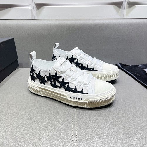 AMIRI Star Appliqué Low-Top Sneakers