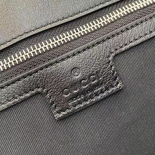 Gucci GG Marmont Medium Shoulder Bag