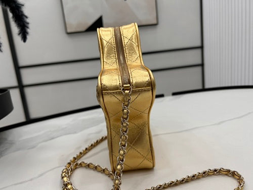 Chanel Gold Metallic Quilted Star-Shaped Chain Bag