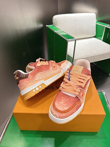 Louis Vuitton LV Trainer Sneakers