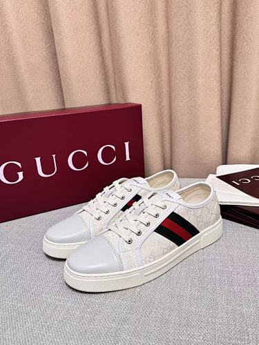 Gucci GG Supreme Web Low-Top Sneakers