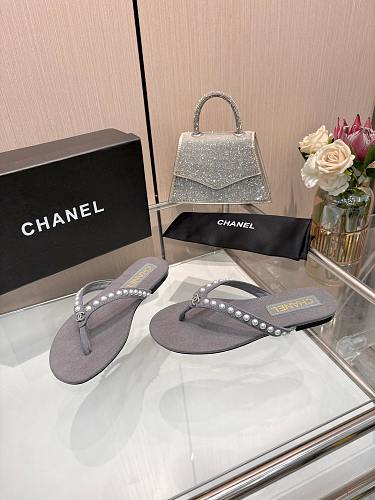 Chanel Pearl-Embellished CC Thong Sandals / Flip-Flops