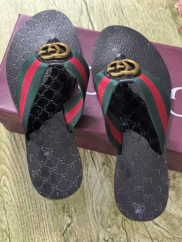 Gucci Web thong sandals/flip-flops