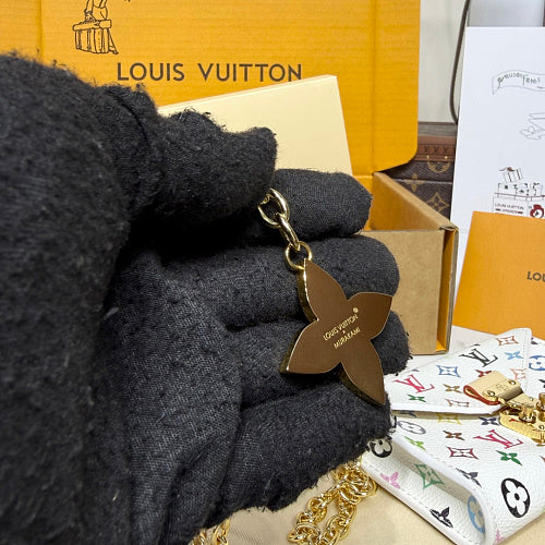 Louis Vuitton Pochette Métis East West White Monogram Multicolore Canvas