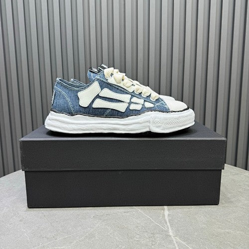 AMIRI Skel Top Low Sneakers