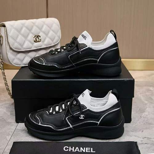 Chanel CC Logo Low-Top Runner Sneakers