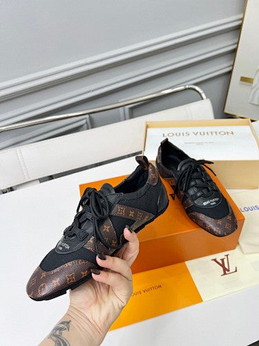 Louis Vuitton LV V-Sign Monogram Retro Low-Top Sneakers