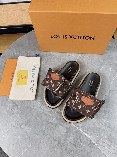      what are these shoes called (include details and description)                     `