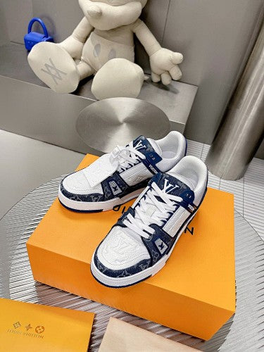 Louis Vuitton LV Trainer Sneakers