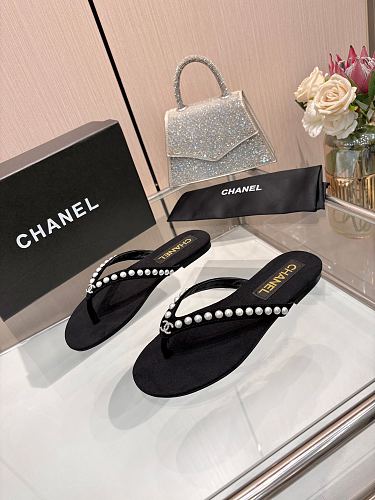 Chanel Pearl-Embellished CC Thong Sandals / Flip-Flops