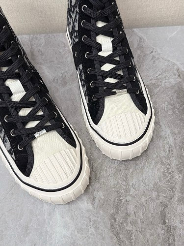 Dior B23 High-Top Sneakers